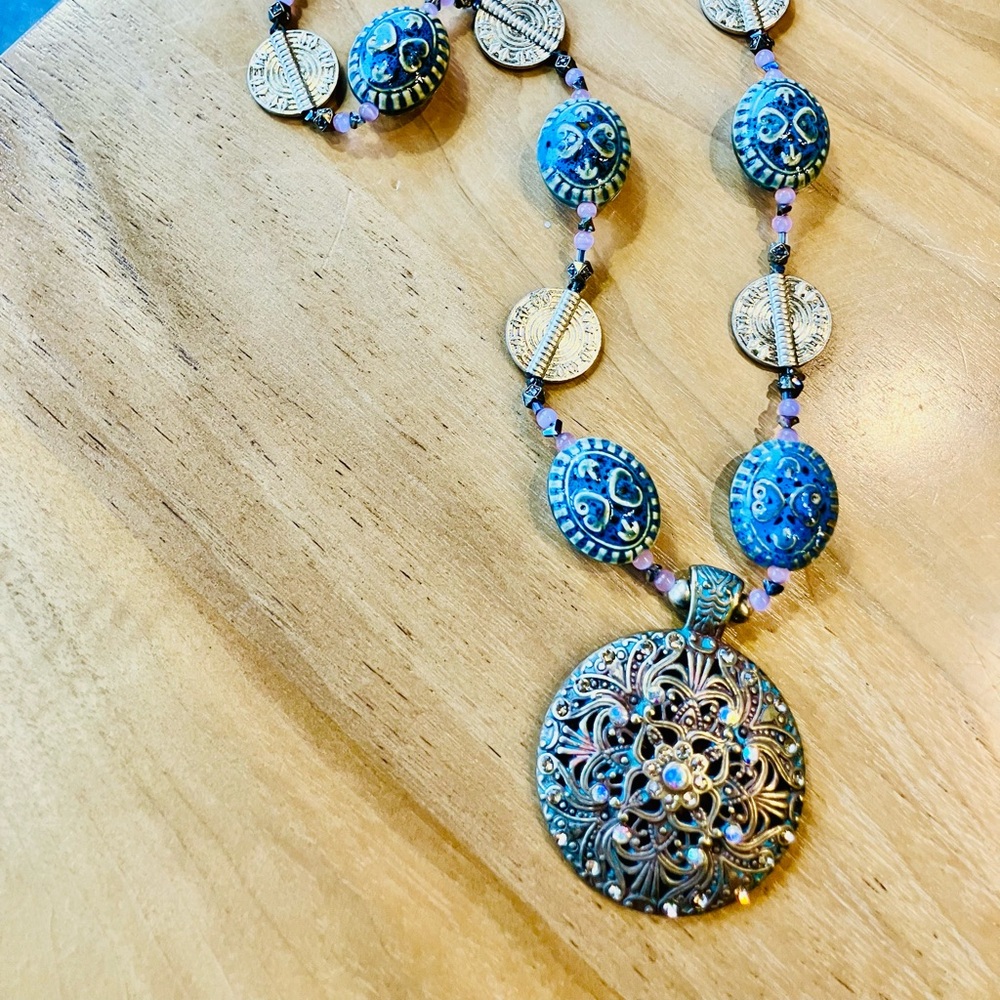 Women's Blue Filigree Coin Pendant Necklace